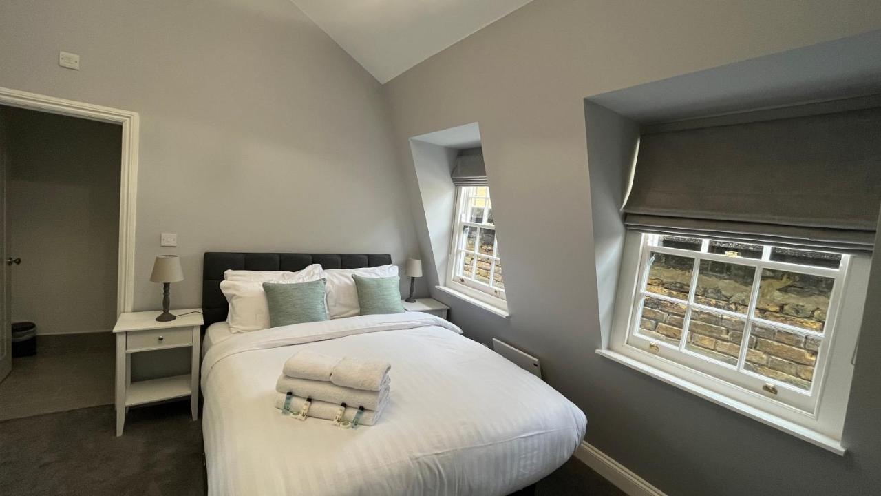 Dockers Inn London Bagian luar foto